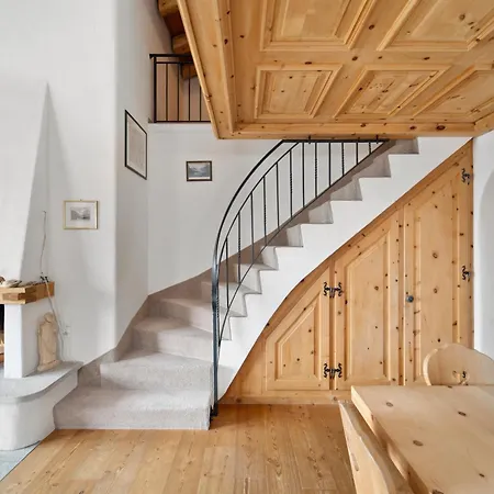 Luxury St Moritz With View - 4 Bedrooms Apartment