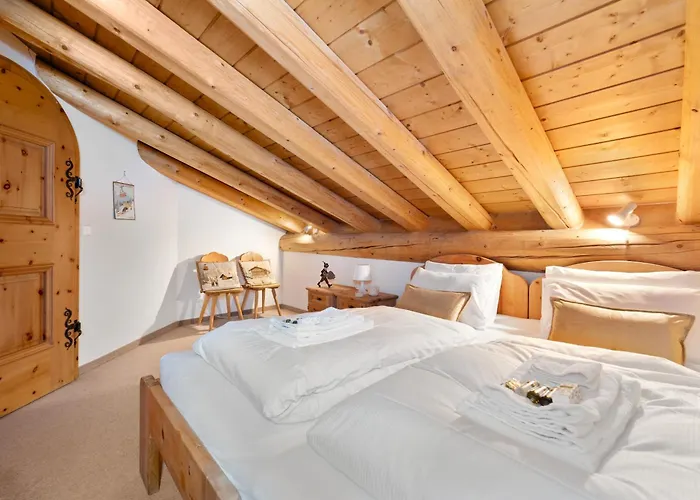 Luxury St Moritz With View - 4 Bedrooms *