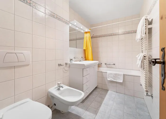 Luxury St Moritz With View - 4 Bedrooms Apartamento *