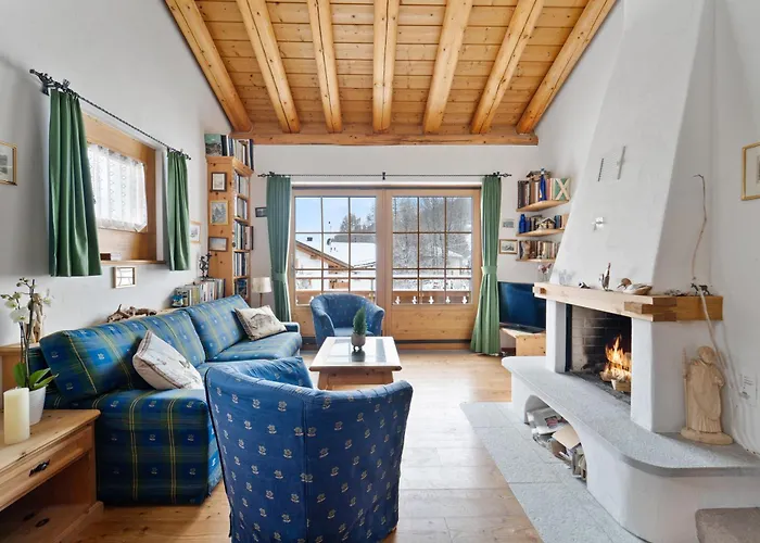 Luxury St Moritz With View - 4 Bedrooms *