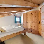Luxury St Moritz With View - 4 Bedrooms